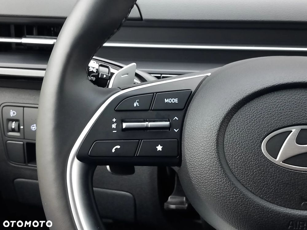 Hyundai Staria 1.6 T-GDI HEV Smart VIP - 21