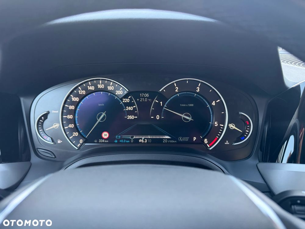BMW Seria 3 320d xDrive Advantage - 19