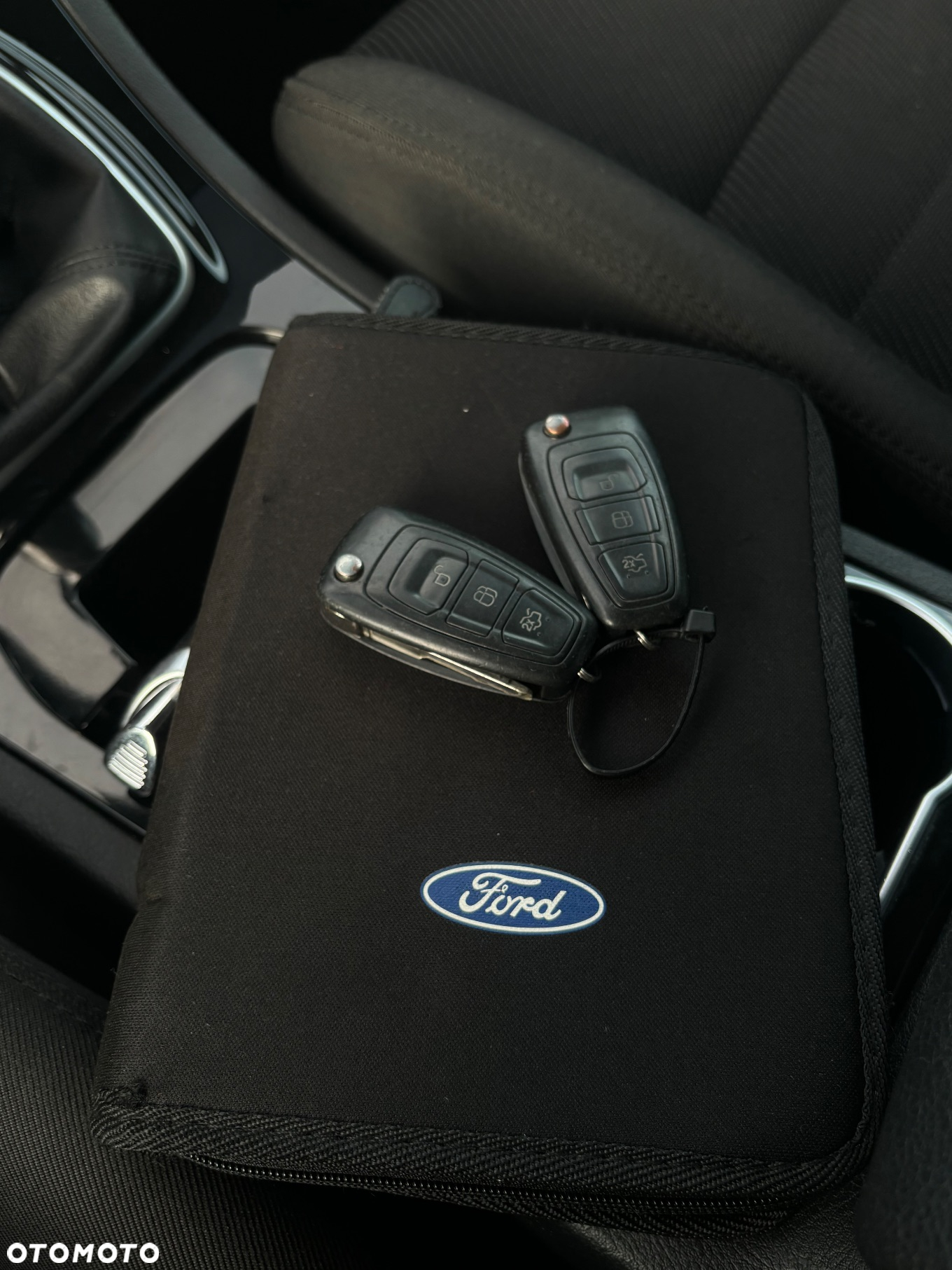 Ford S-Max 2.0 TDCi DPF Titanium - 19