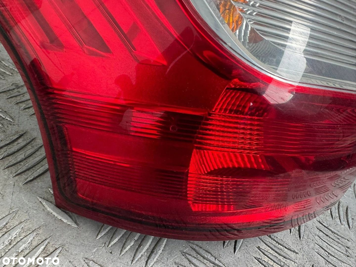 Ford Grand C-MAX II mk2 lift 2014-2019 lampa tył tylna lewa - 3