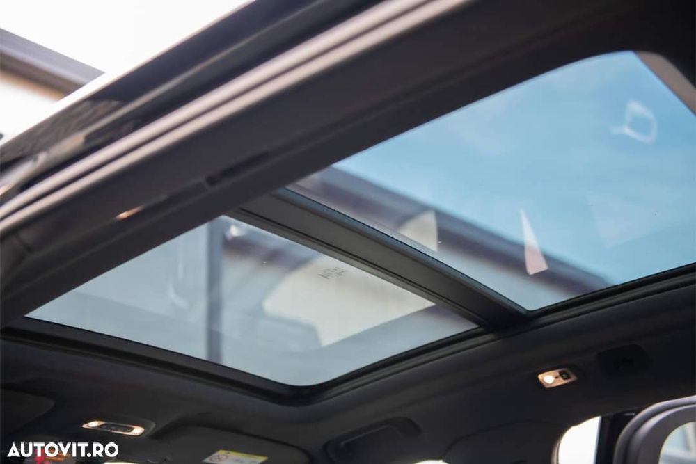 Volvo XC 40 - 22