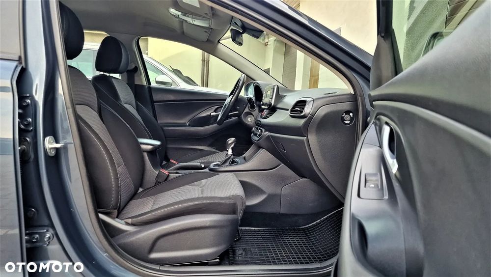 Hyundai i30 1.5 DPI Modern - 12