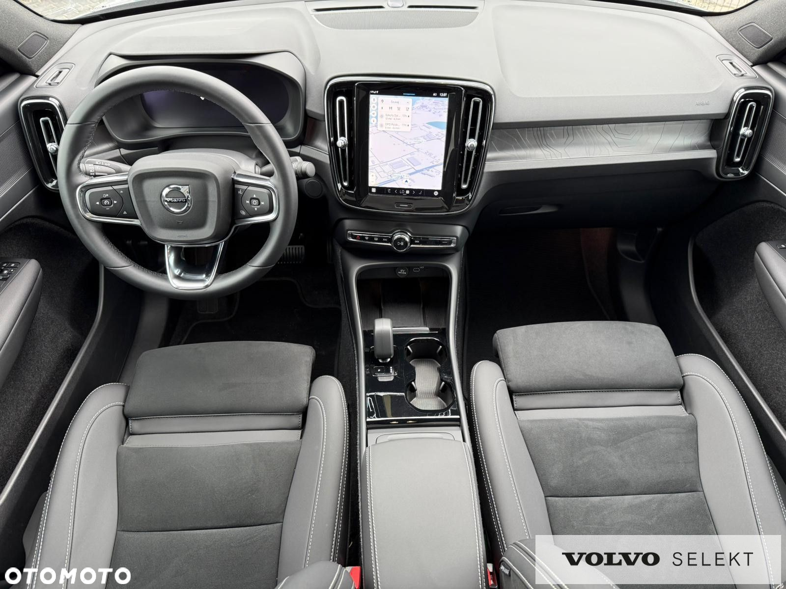 Volvo C40 - 11