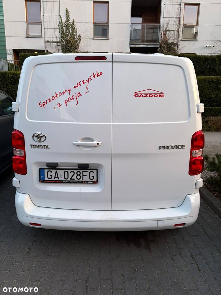 Toyota ProAce D-4D Medium 2,6t Active (bryg.) - 8