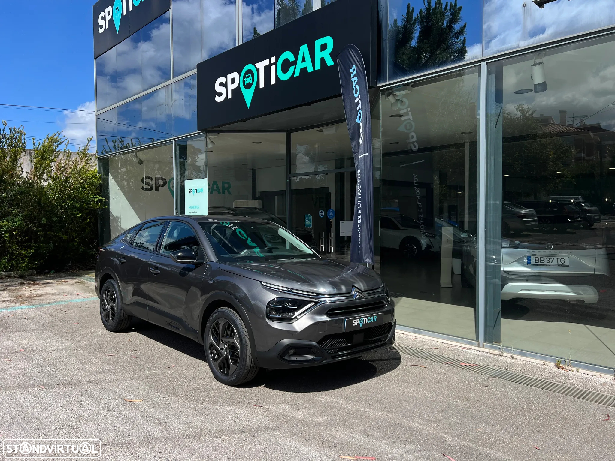 Citroën C4 X 1.2 PureTech Plus EAT8 - 6