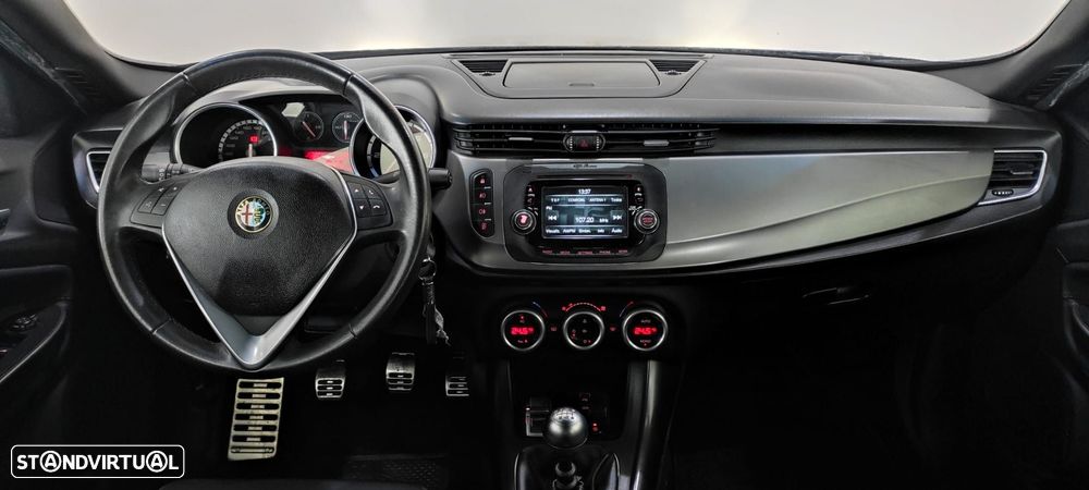 Alfa Romeo Giulietta 1.6 JTDM Exclusive - 8