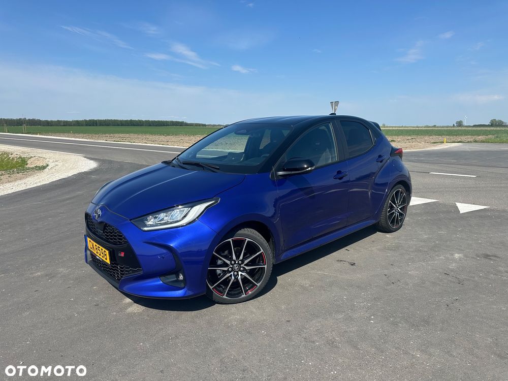 Toyota Yaris 130 1.5 VVT-i GR SPORT - 1