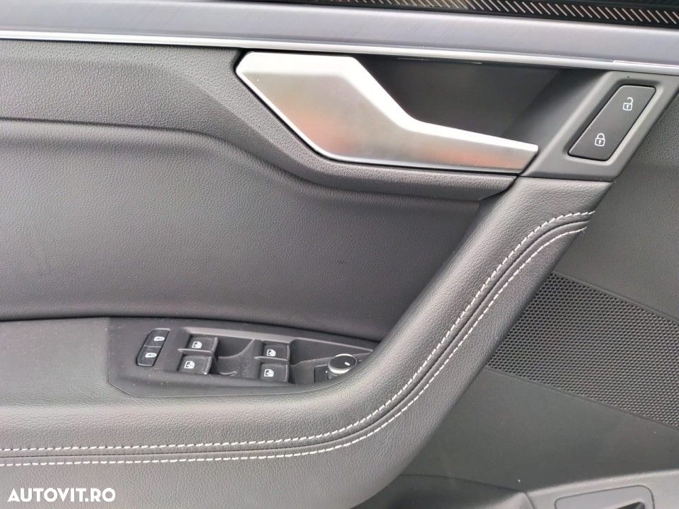 Volkswagen Touareg - 10