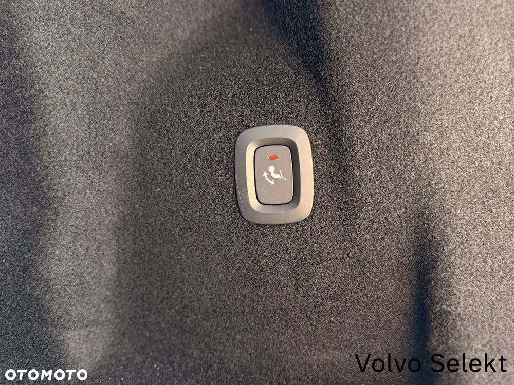 Volvo XC 60 - 32