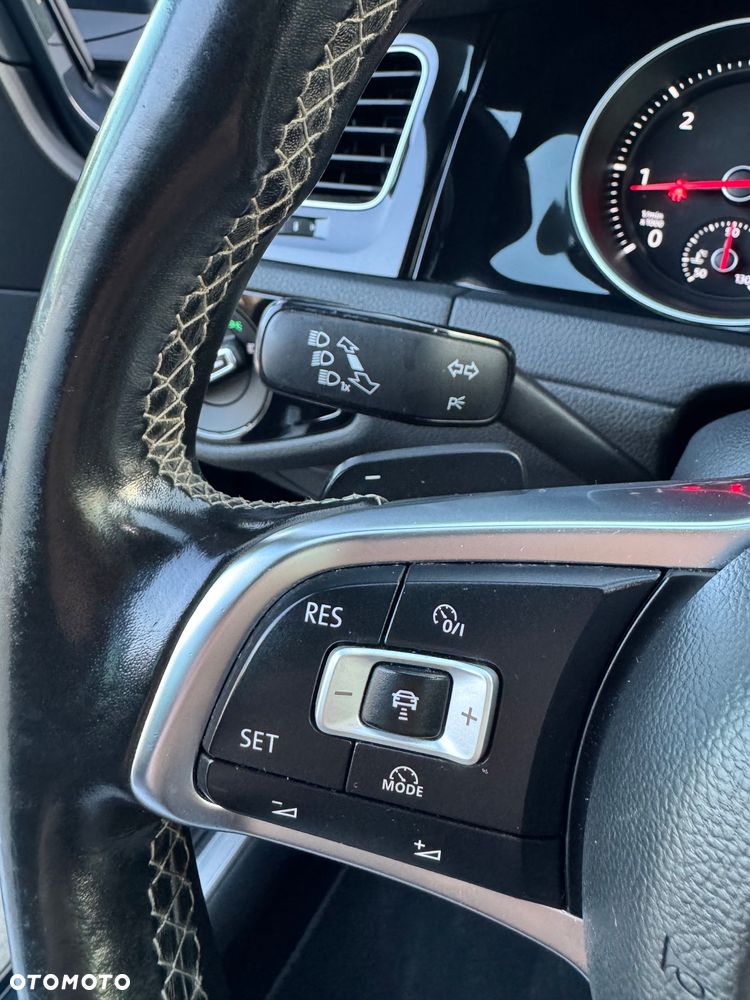 Volkswagen Golf GTD (BlueMotion Technology) DSG - 22