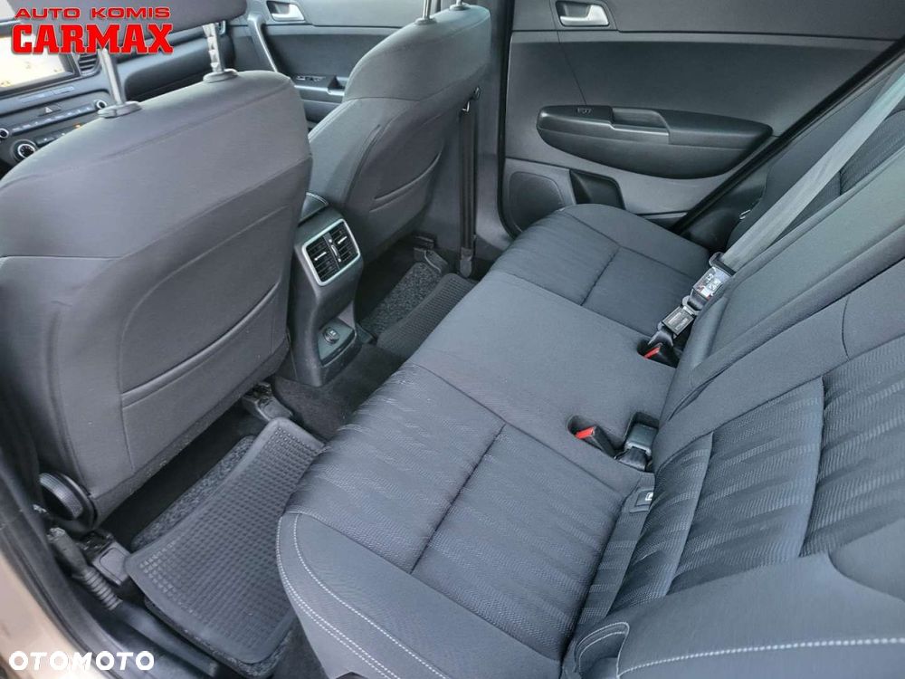 Kia Sportage - 25