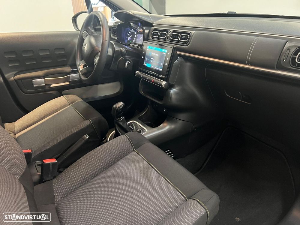 Citroën C3 1.2 PureTech C-Series - 17