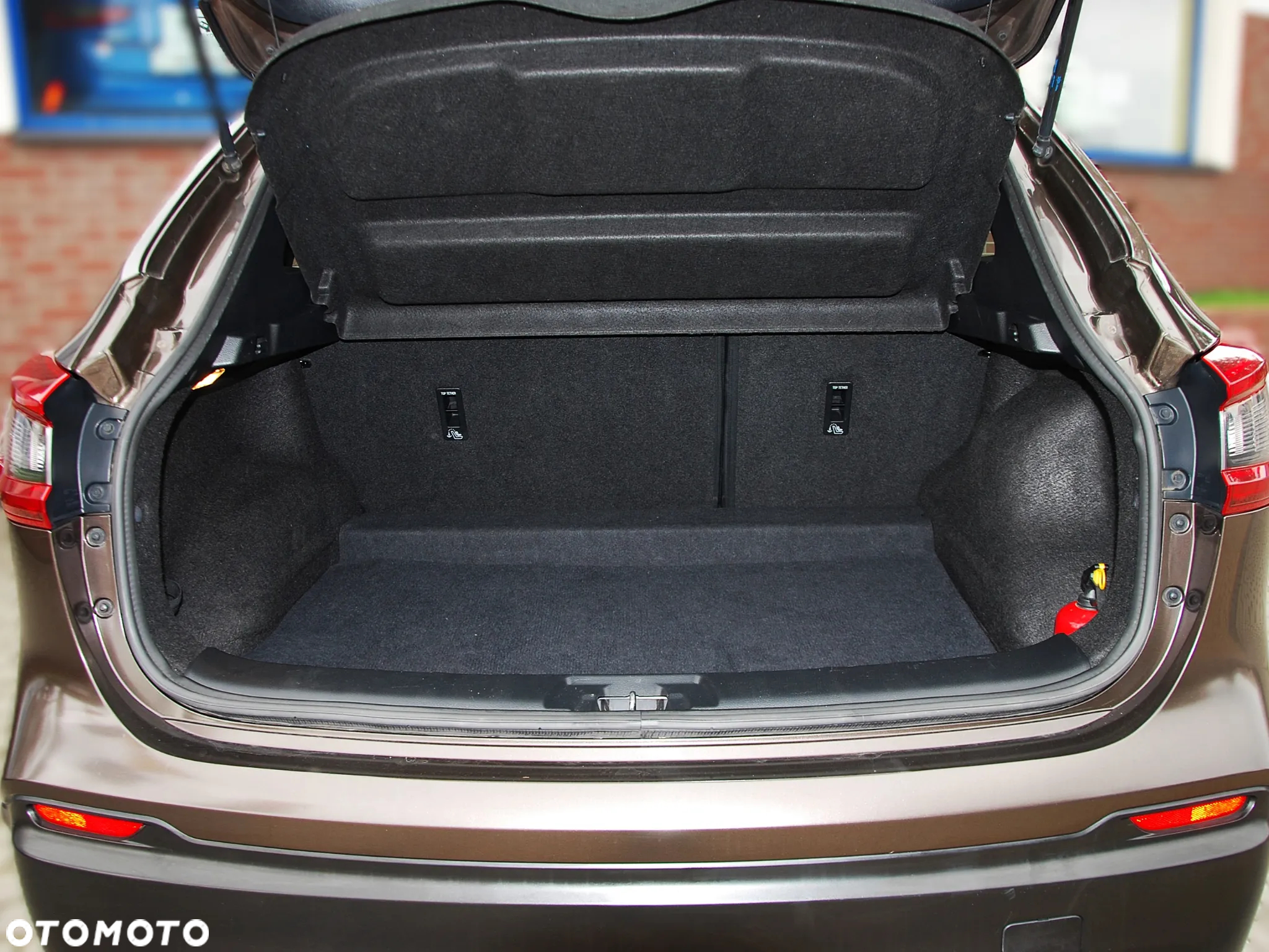 Nissan Qashqai - 17