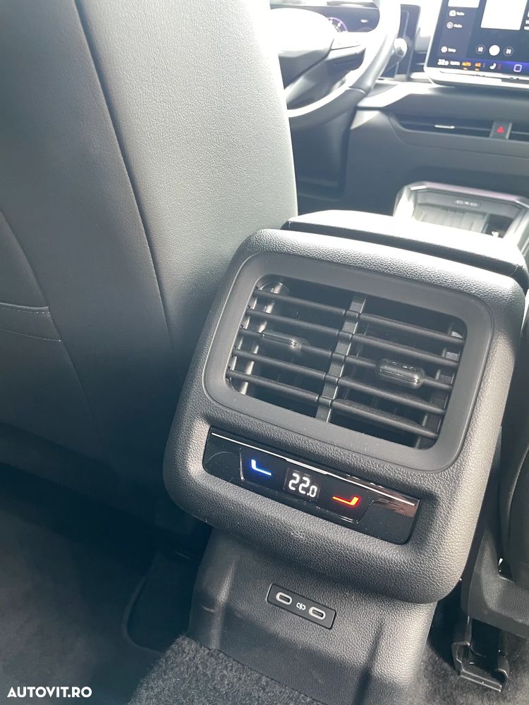 Volkswagen T-Roc 1.5 eTSI 150 CP DSG MHEV R-Line - 18