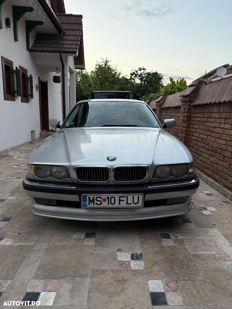 BMW Seria 7 - 1