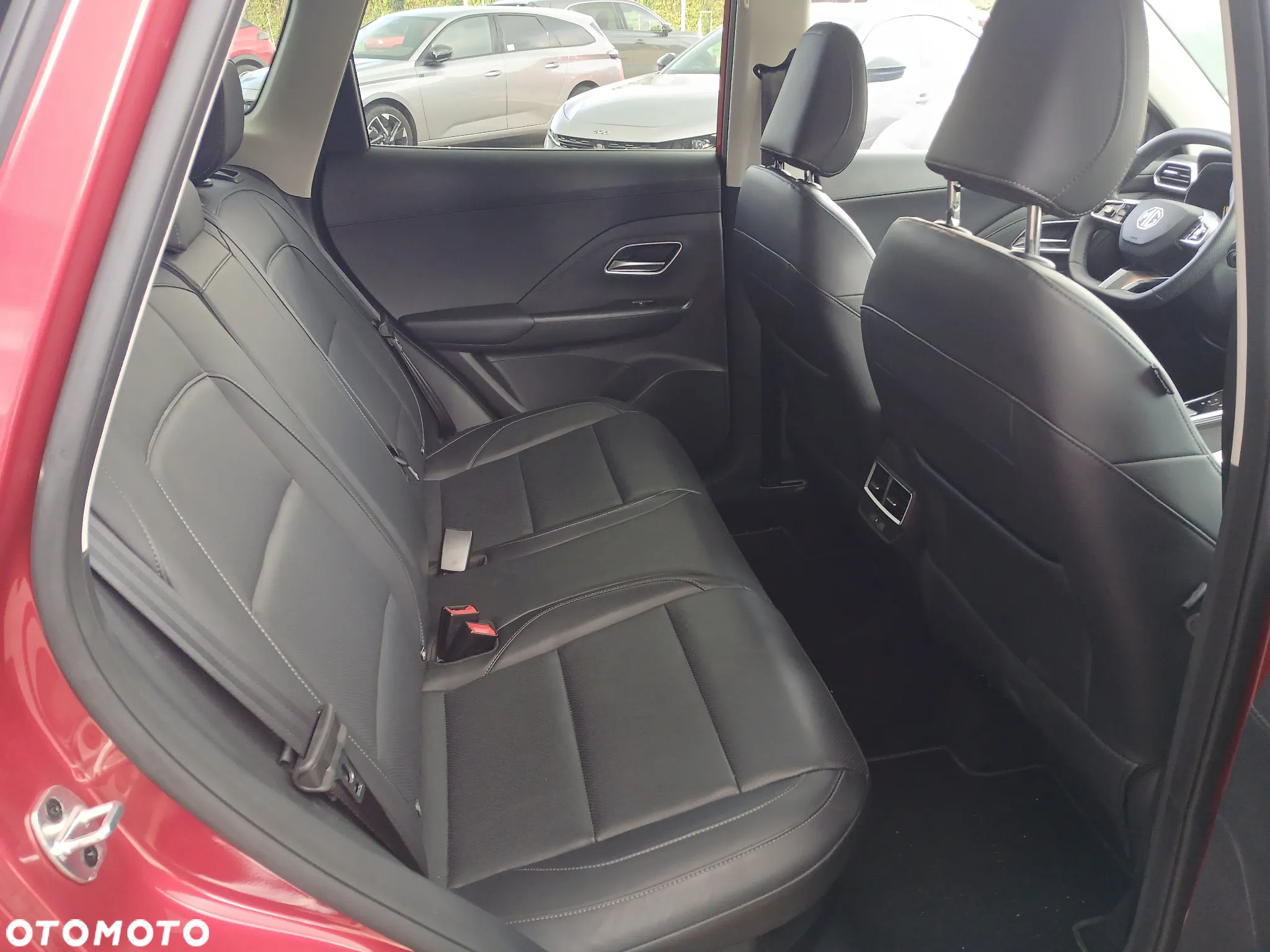 MG ZS 1.5 HEV+ Exclusive - 11