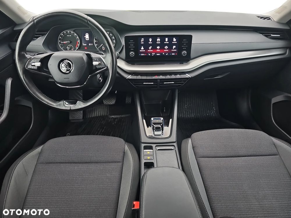 Skoda Octavia 2.0 TDI Ambition DSG - 10
