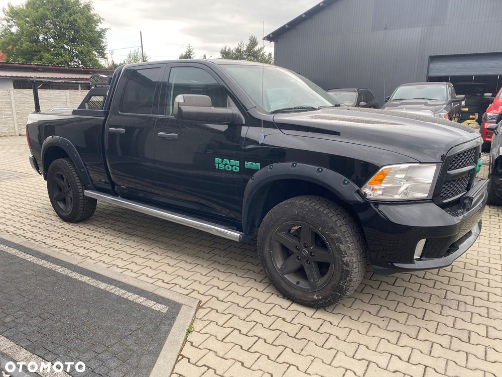 Dodge RAM 1500 5.7 4x4 - 5