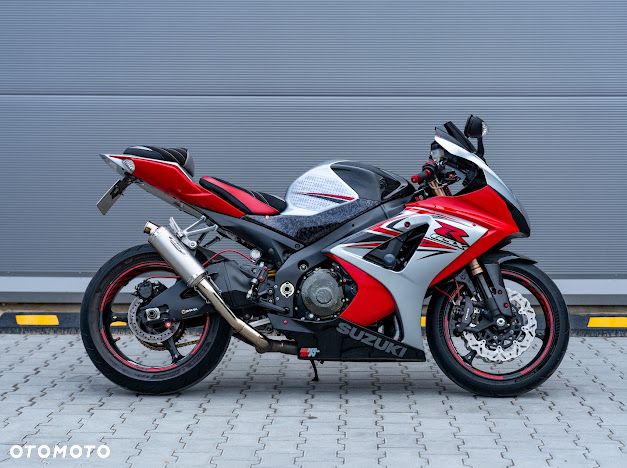Suzuki GSX-R - 17