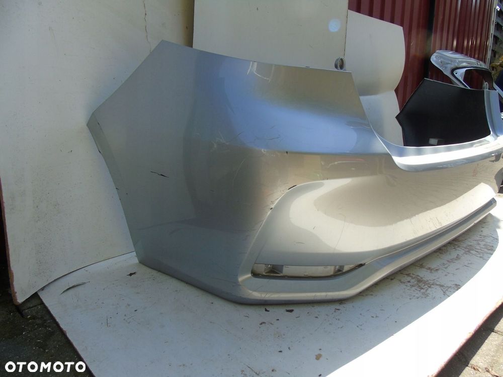 Toyota Corolla E21 zderzak tylny 52159-02E60 - 2