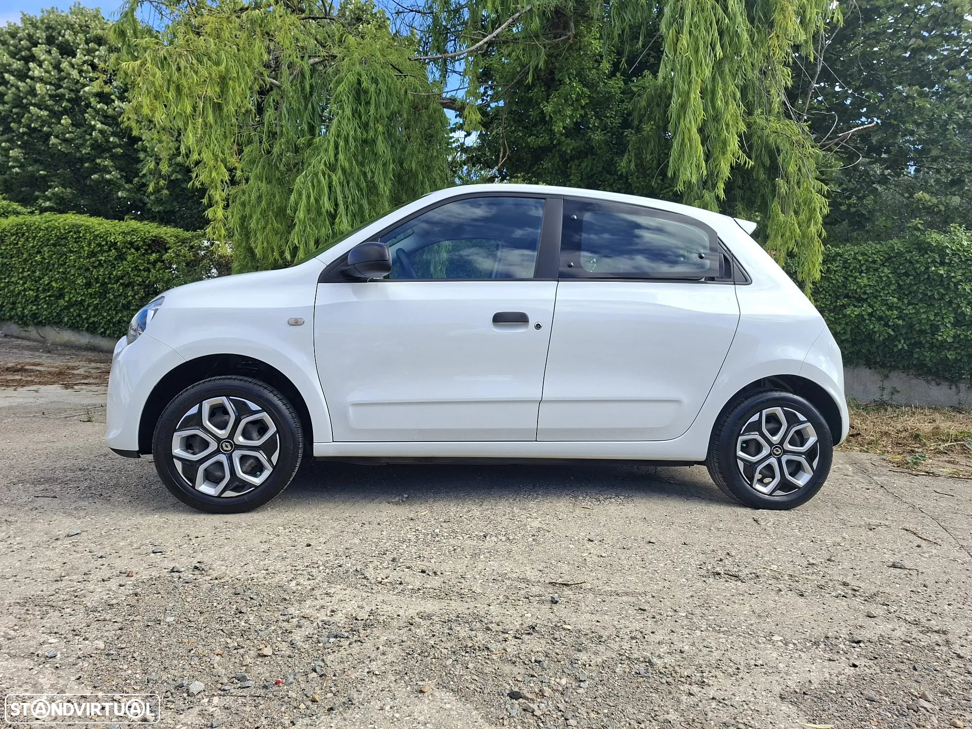 Renault Twingo SCe 70 Liberty - 8