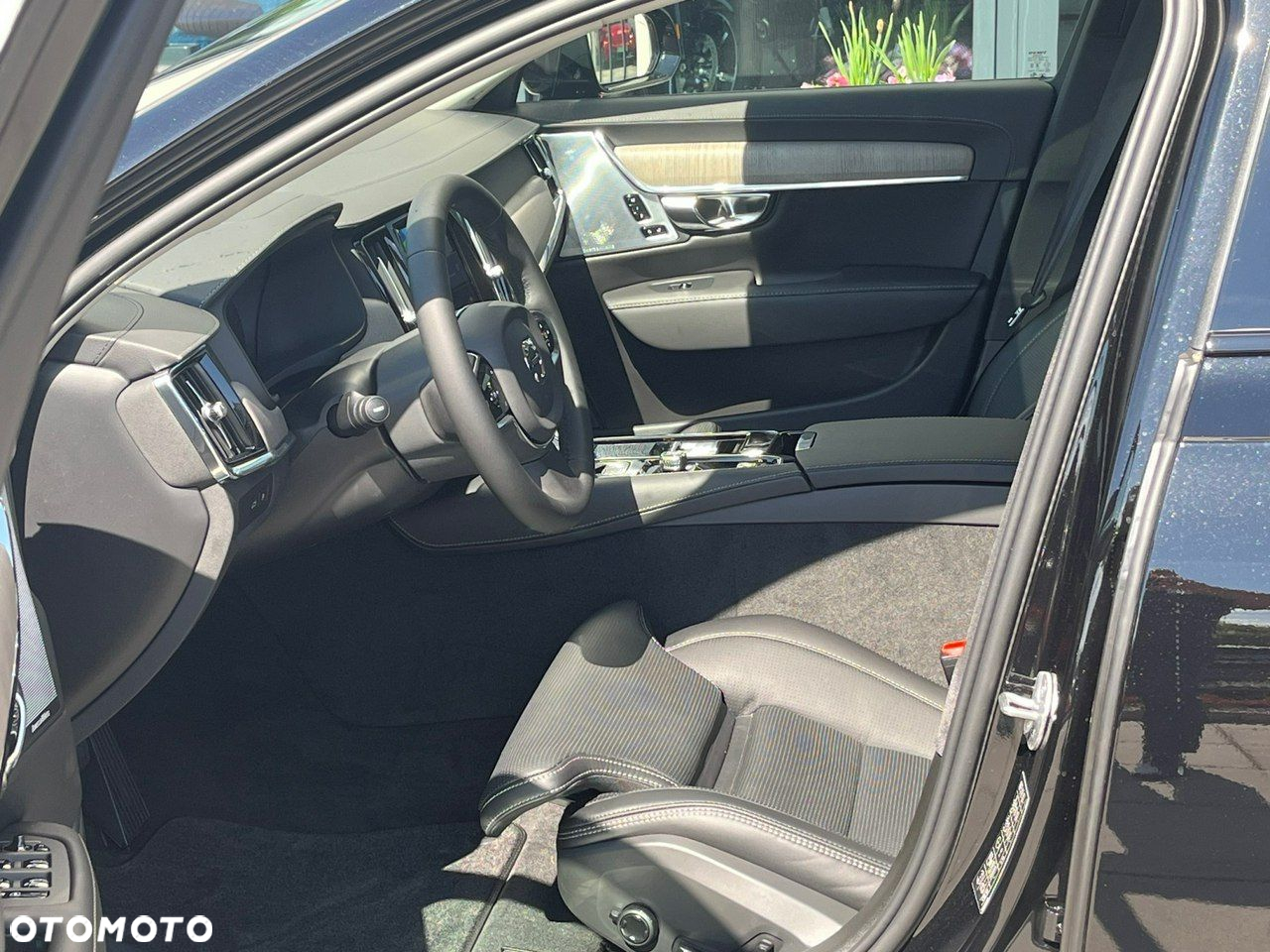 Volvo S90 - 10