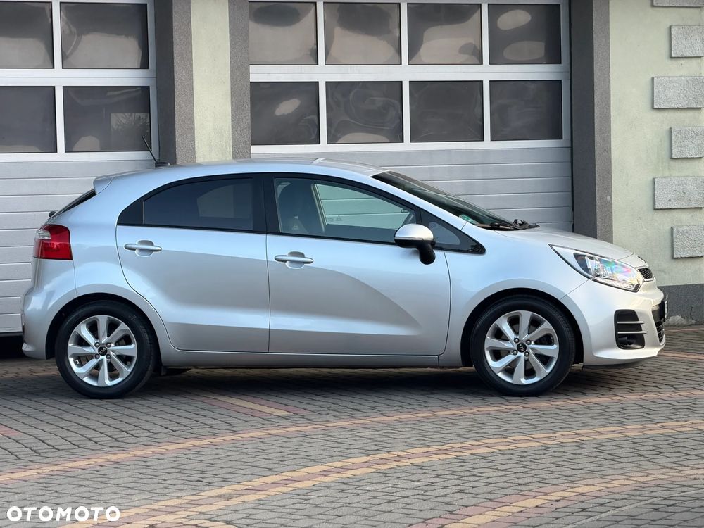 Kia Rio 1.2 ISG Uefa Euro 2016 - 14