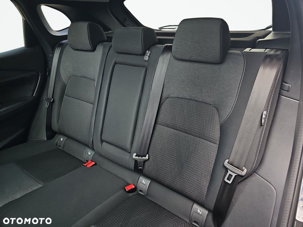 Nissan Qashqai 1.3 DIG-T mHEV N-Connecta - 8