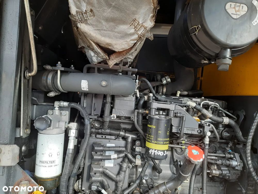 Komatsu 380 (2012r) 320 WA 470 480 - 15