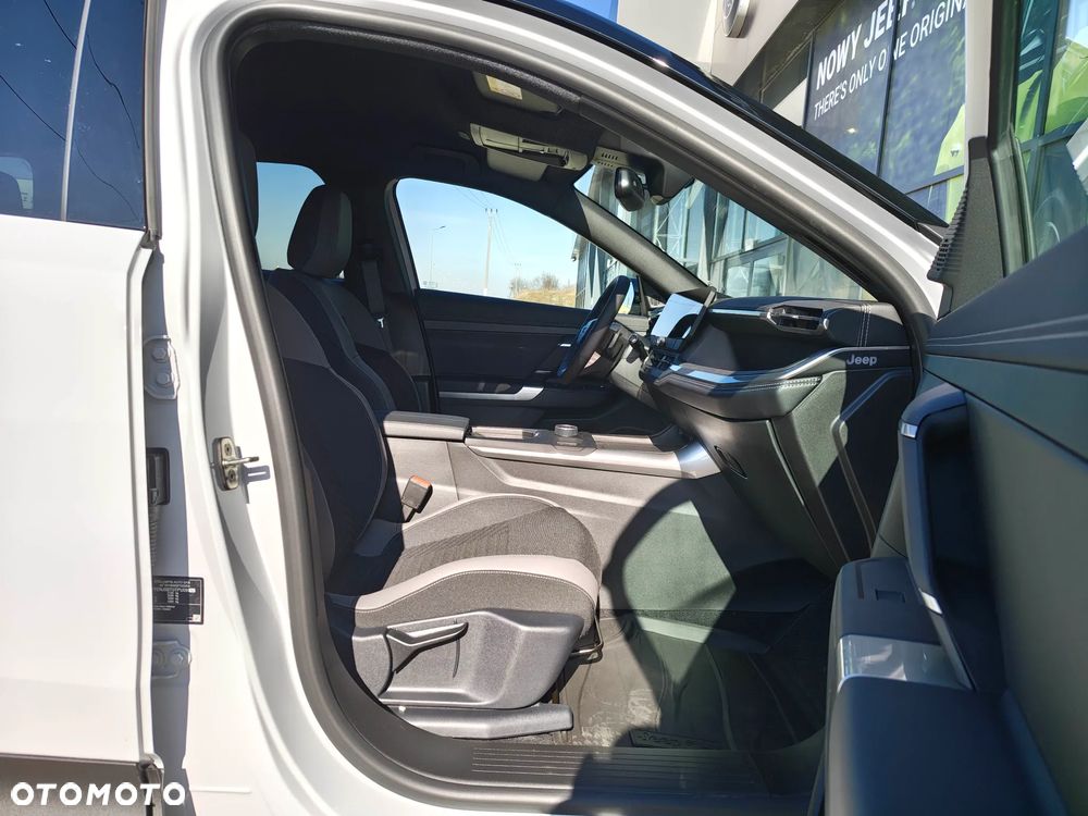 Jeep Compass ver-1-2-t3-mhev-first-edition-fwd-dct - 11