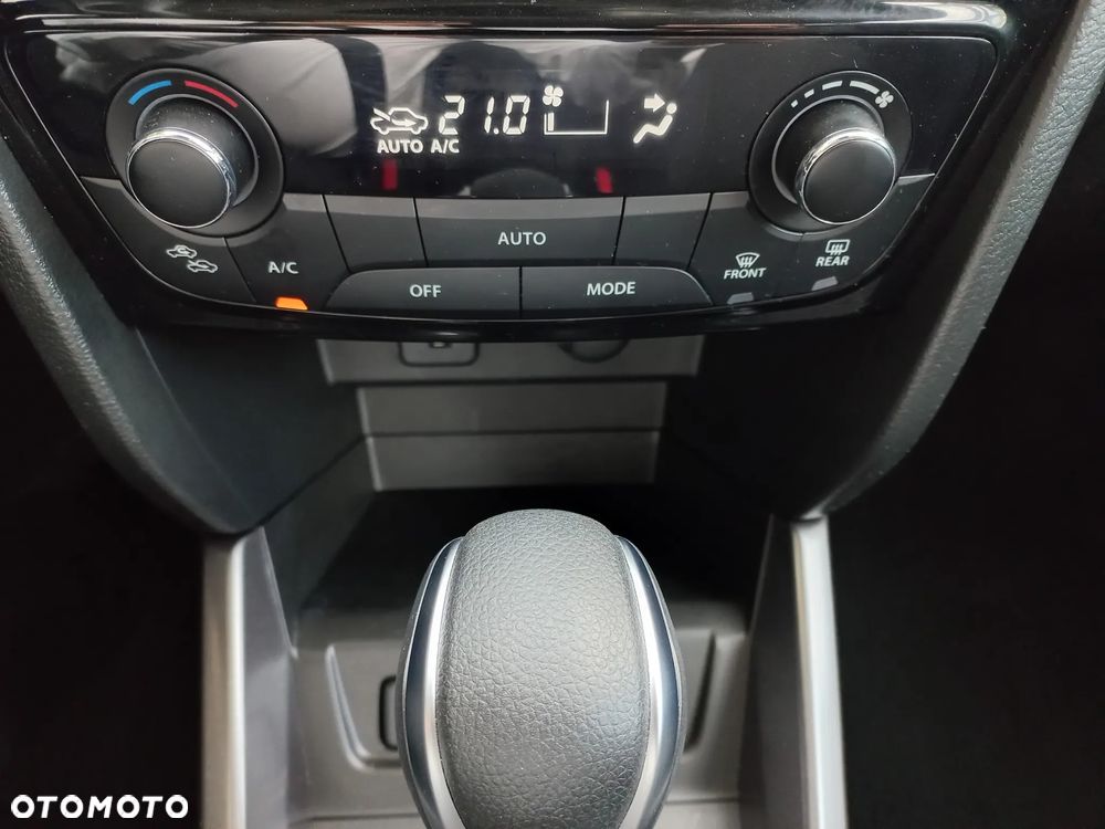 Suzuki Vitara 1.5 DualJet Hybrid Premium Plus 4WD AGS - 11