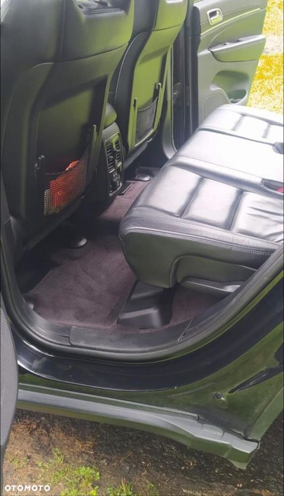 Jeep Grand Cherokee - 8