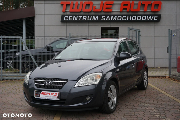Kia Ceed Cee'd 1.4 Comfort +