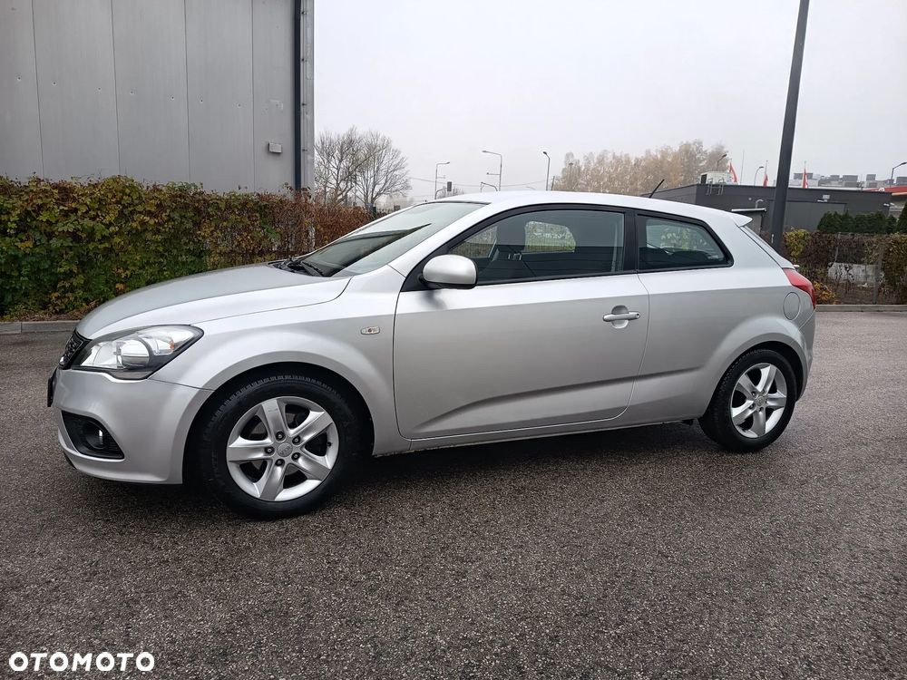 Kia Ceed 1.6 CVVT Spirit - 3