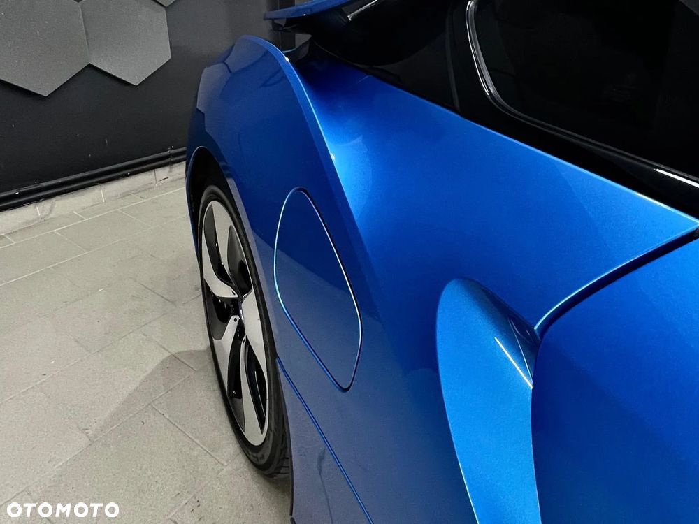 BMW i8 Standard - 16