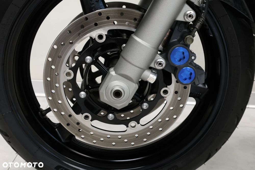 Yamaha FZS - 34