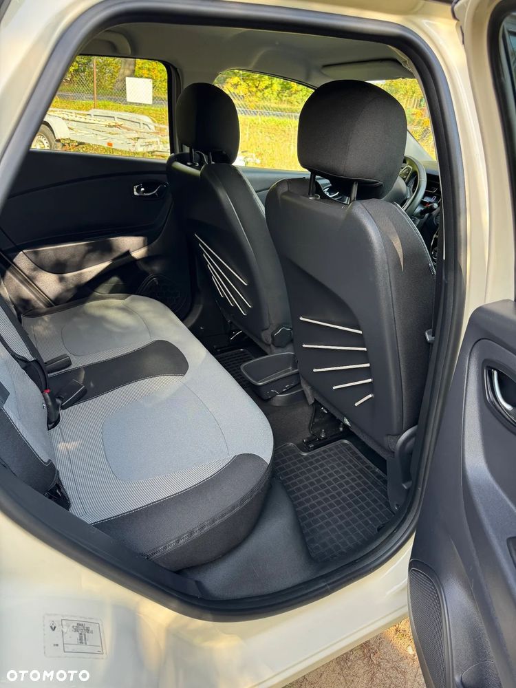 Renault Captur - 13