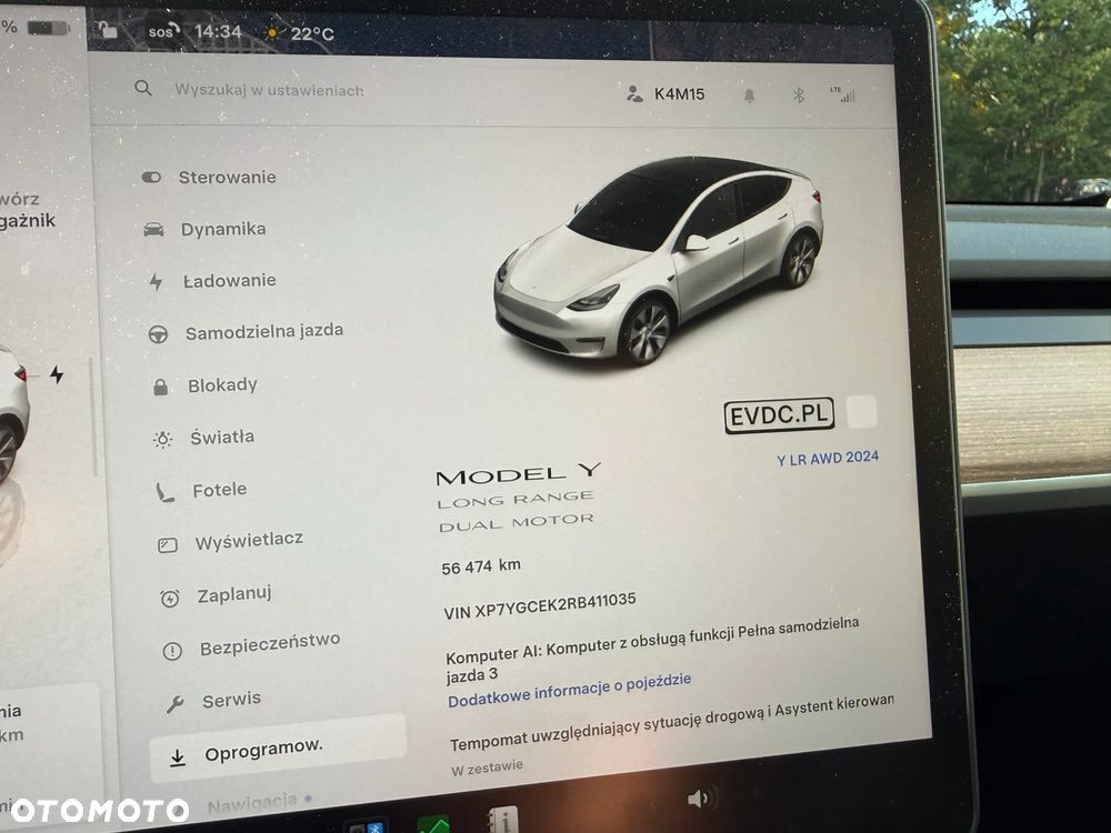 Tesla Model Y Long Range AWD - 22