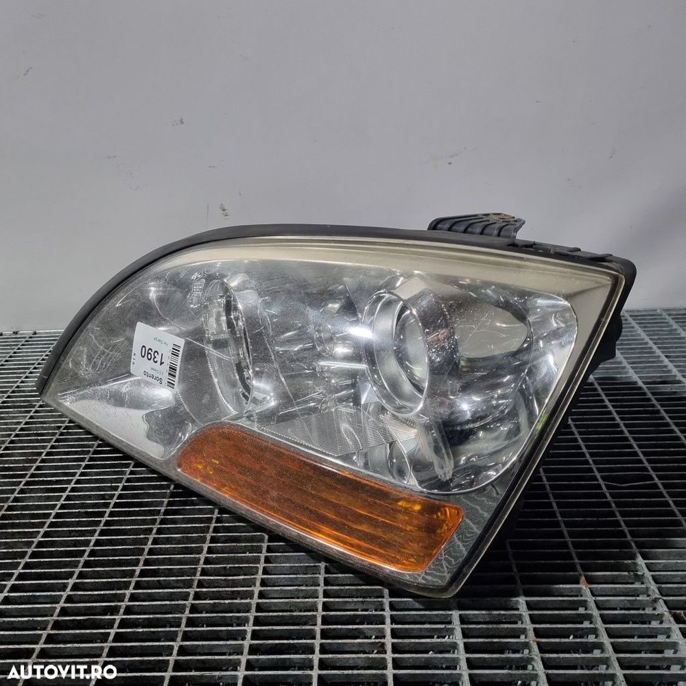 Far Stanga Kia Sorento 2006 - 2009 SUV 4 Usi (1390) Cu lupă - 2