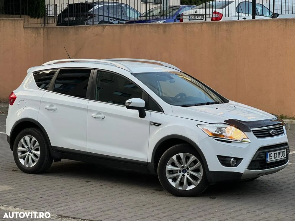 Ford Kuga 2.0 TDCi 4x4 Aut. Titanium - 1