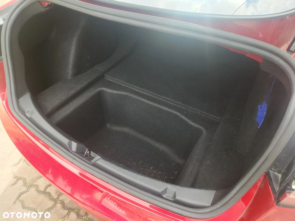 Tesla Model 3 Standard Reichweite Plus Hinterradantrieb - 6