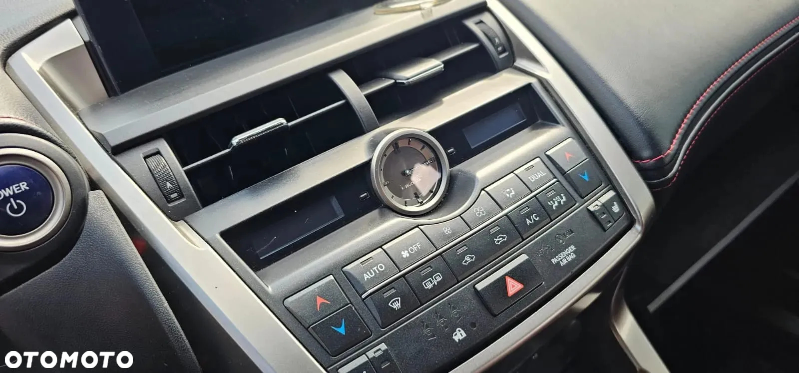 Lexus NX 300h F Sport Edition AWD - 19