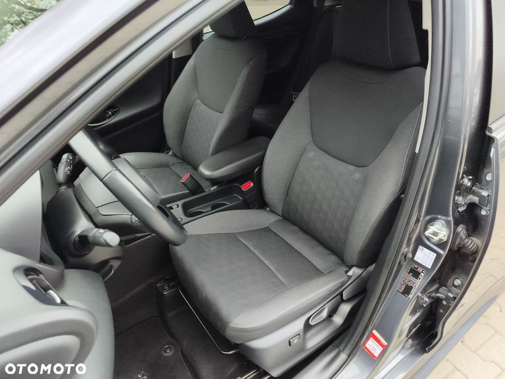 Toyota Yaris Hybrid 1.5 Style - 18
