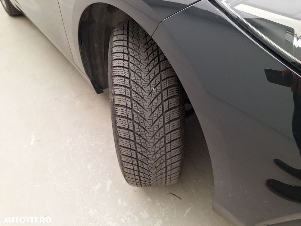 BMW Seria 1 118i Aut. - 2