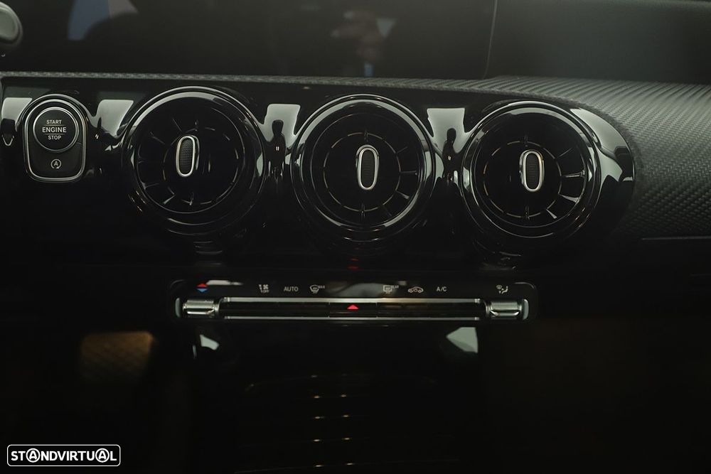 Mercedes-Benz A 200 Standard - 13
