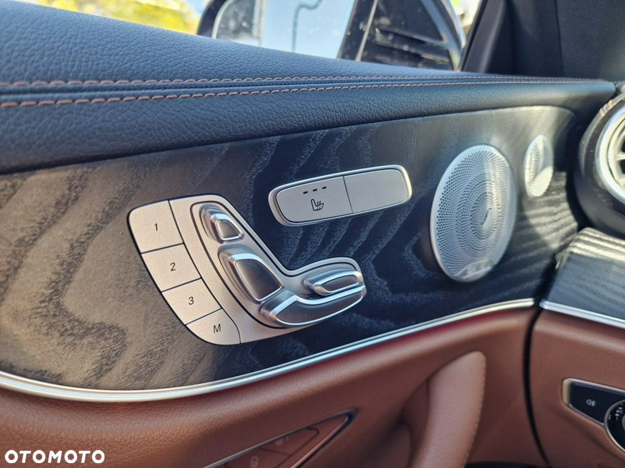 Mercedes-Benz Klasa E 220 d Coupe 9G-TRONIC AMG Line - 12