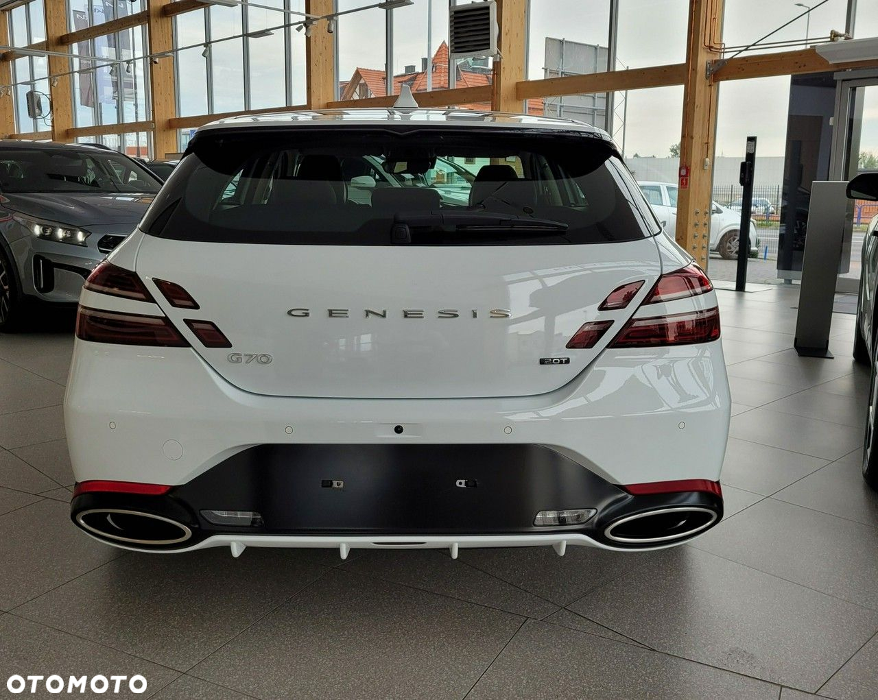 Genesis G70 - 6