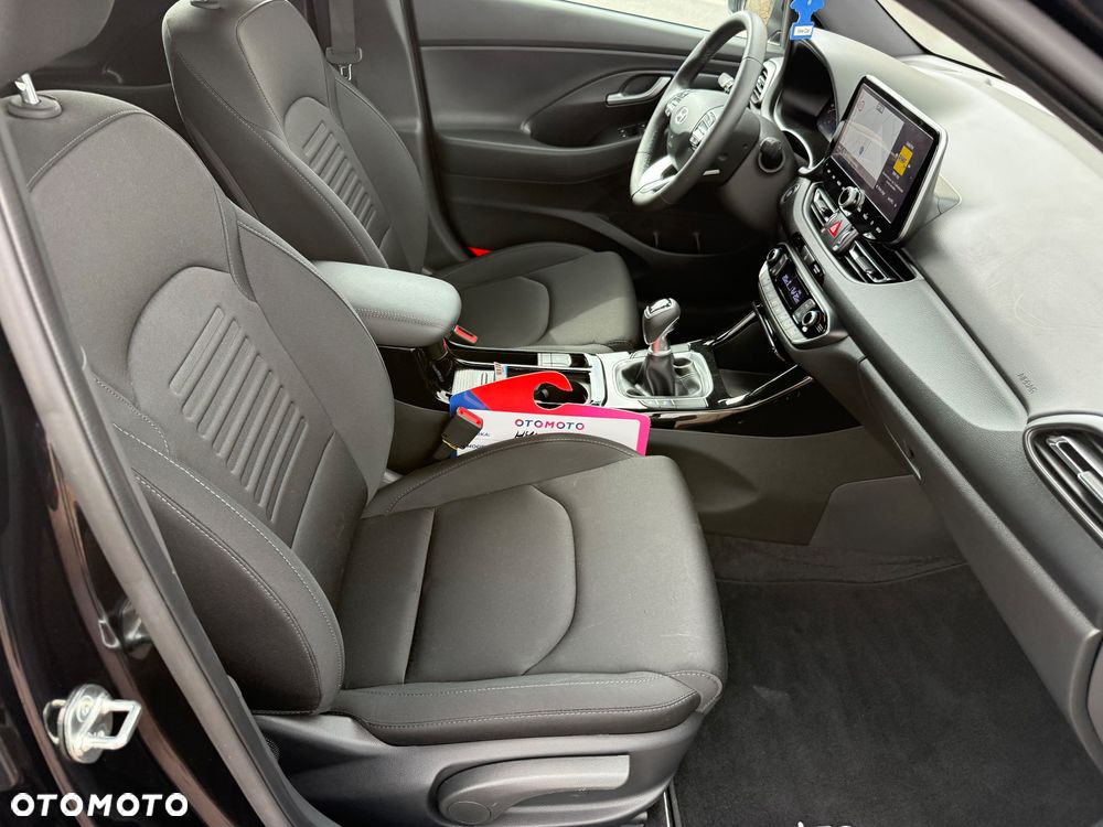 Hyundai i30 1.5 T-GDI 48V-Hybrid Advantage - 9