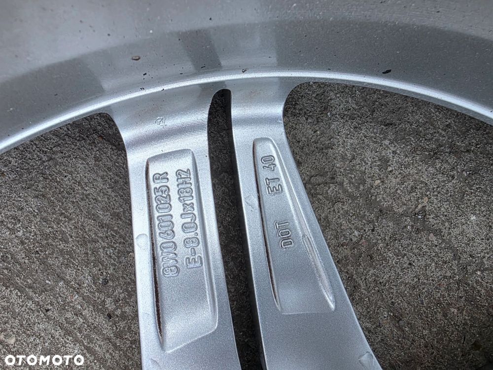 FELGA FELGI KOMPLET VW SKODA AUDI A4 B9 A5 8W 8.0J R18 ET40 8W0601025R 8/26 - 8