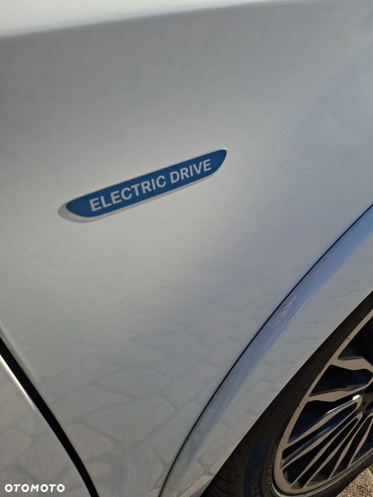 Mercedes-Benz Klasa B (Electric Drive) 250 e - 26